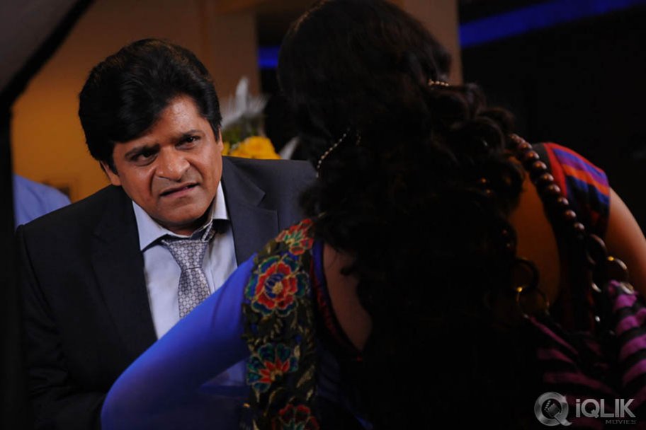 Abbai Class Ammayi Mass